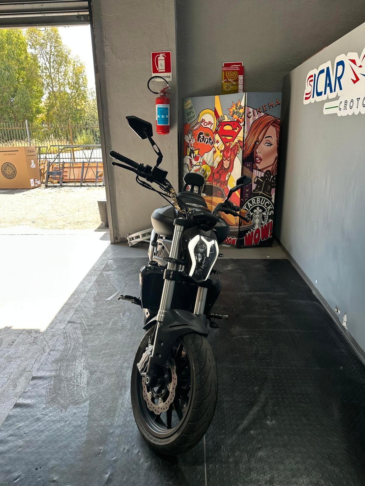BENELLI 502C CRUISER