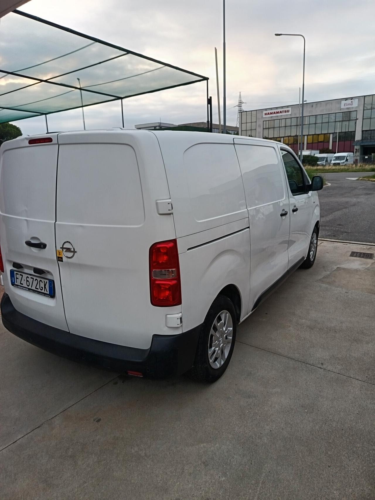 Vivaro 1.5 Diesel 120CV S&S PL-TN M Furgone Enjoy