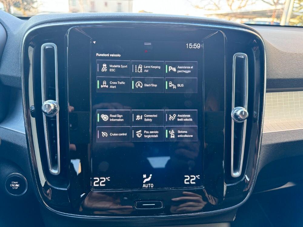 Volvo XC40 D3 AWD Geartronic Momentum