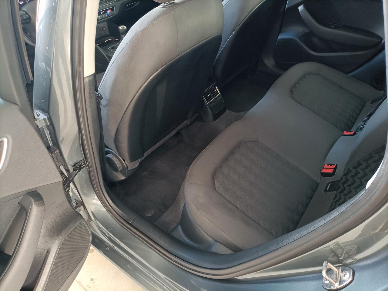 Audi A3 SPB 1.6 TDI CV 110 clean diesel Business 07/2015