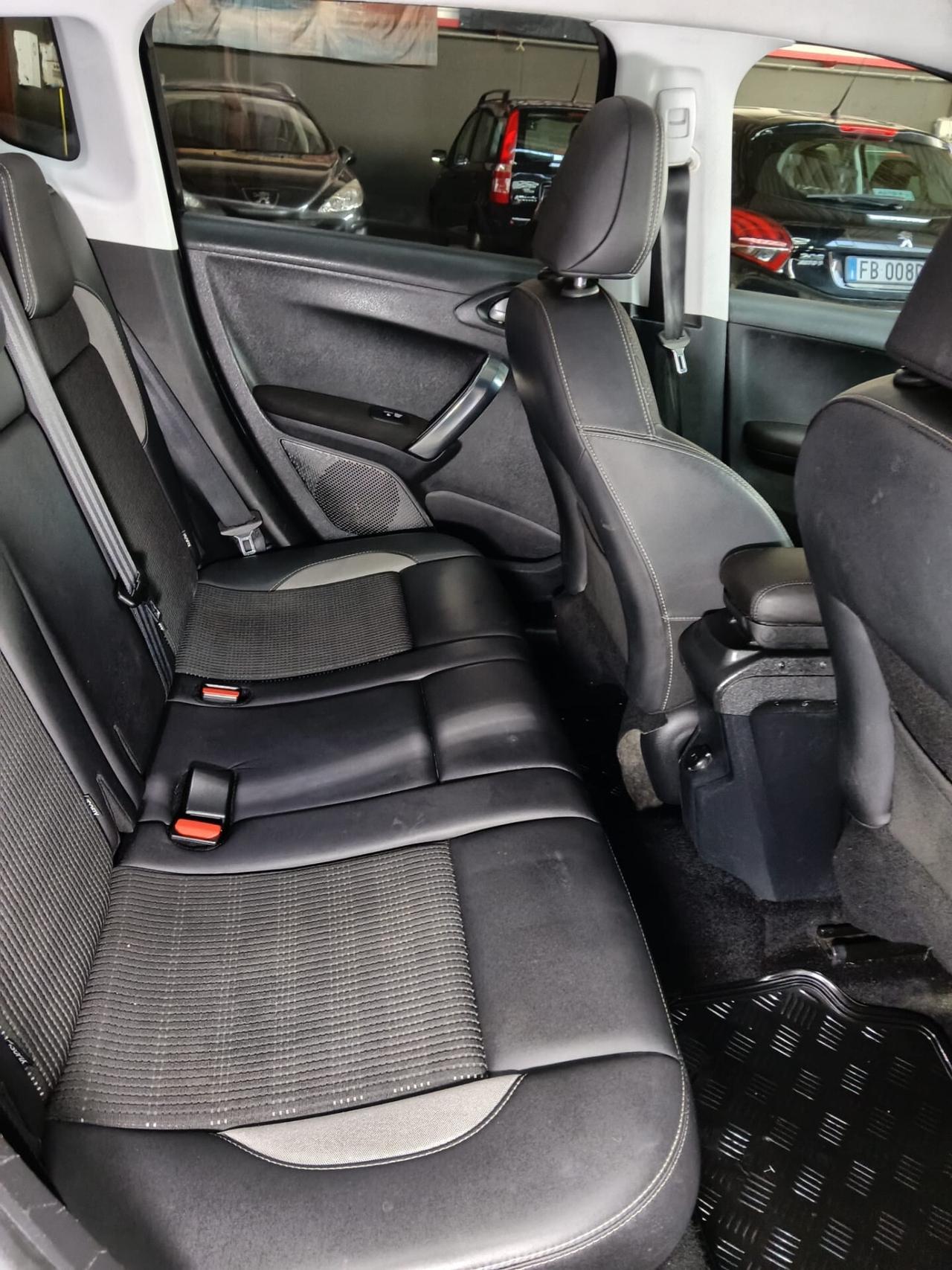 Peugeot 2008 1.6 e-HDi 92 CV Stop&Start Active