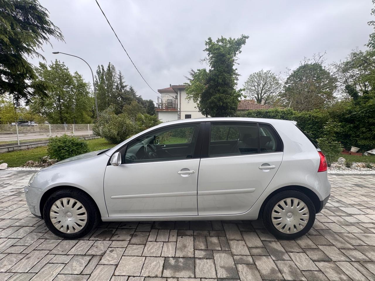 Volkswagen Golf 1.9 TDI 5p. Blue-T OK NEOPATENTATI