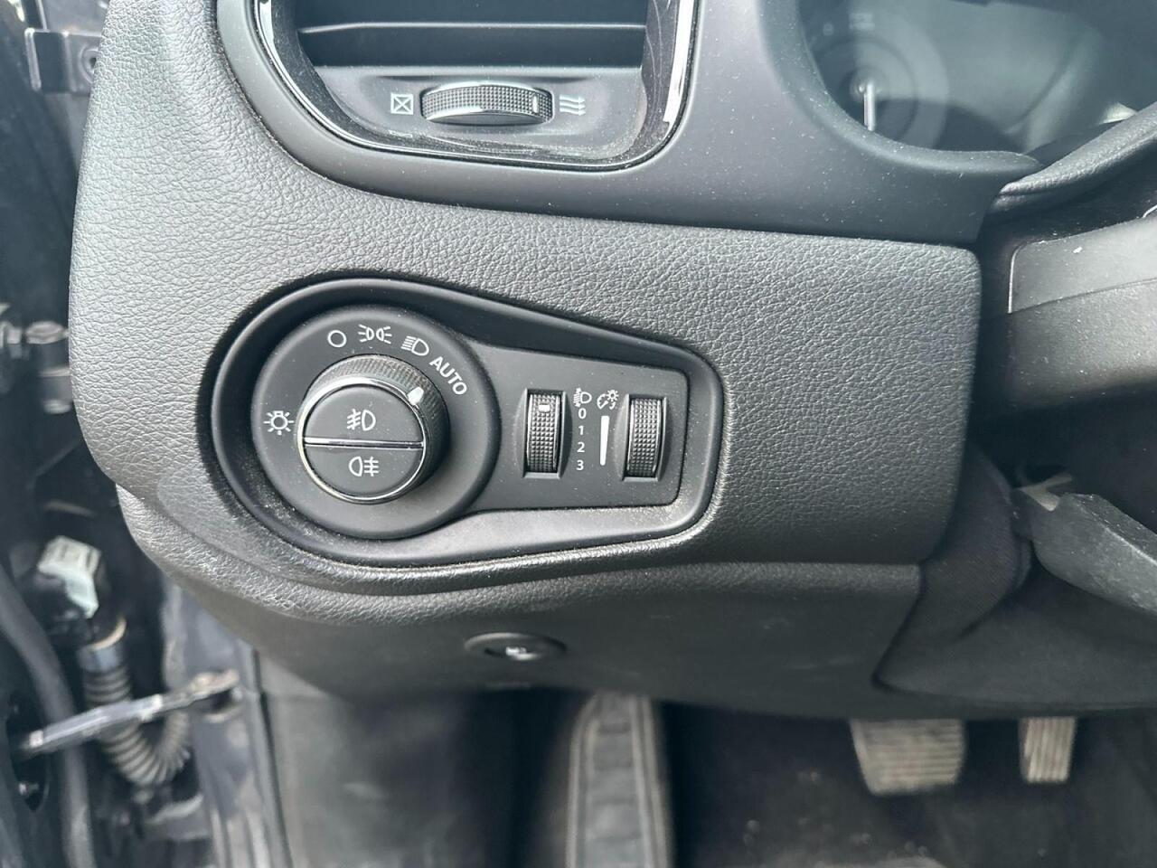 JEEP Renegade 2019 - Renegade 1.3 t4 phev Limited 4xe at6
