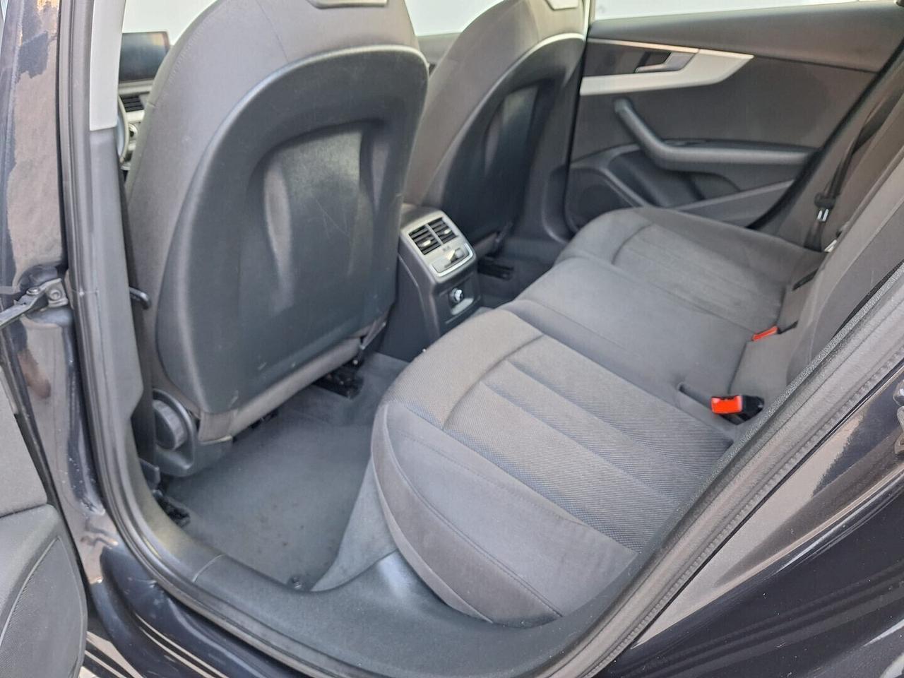 Audi A4 Avant 2.0 150cv Cambio Automatico F1.