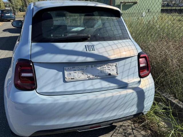 FIAT 500e Berlina 42 kW ikon AZIEBDALE UNIPROPIETARIO !!!
