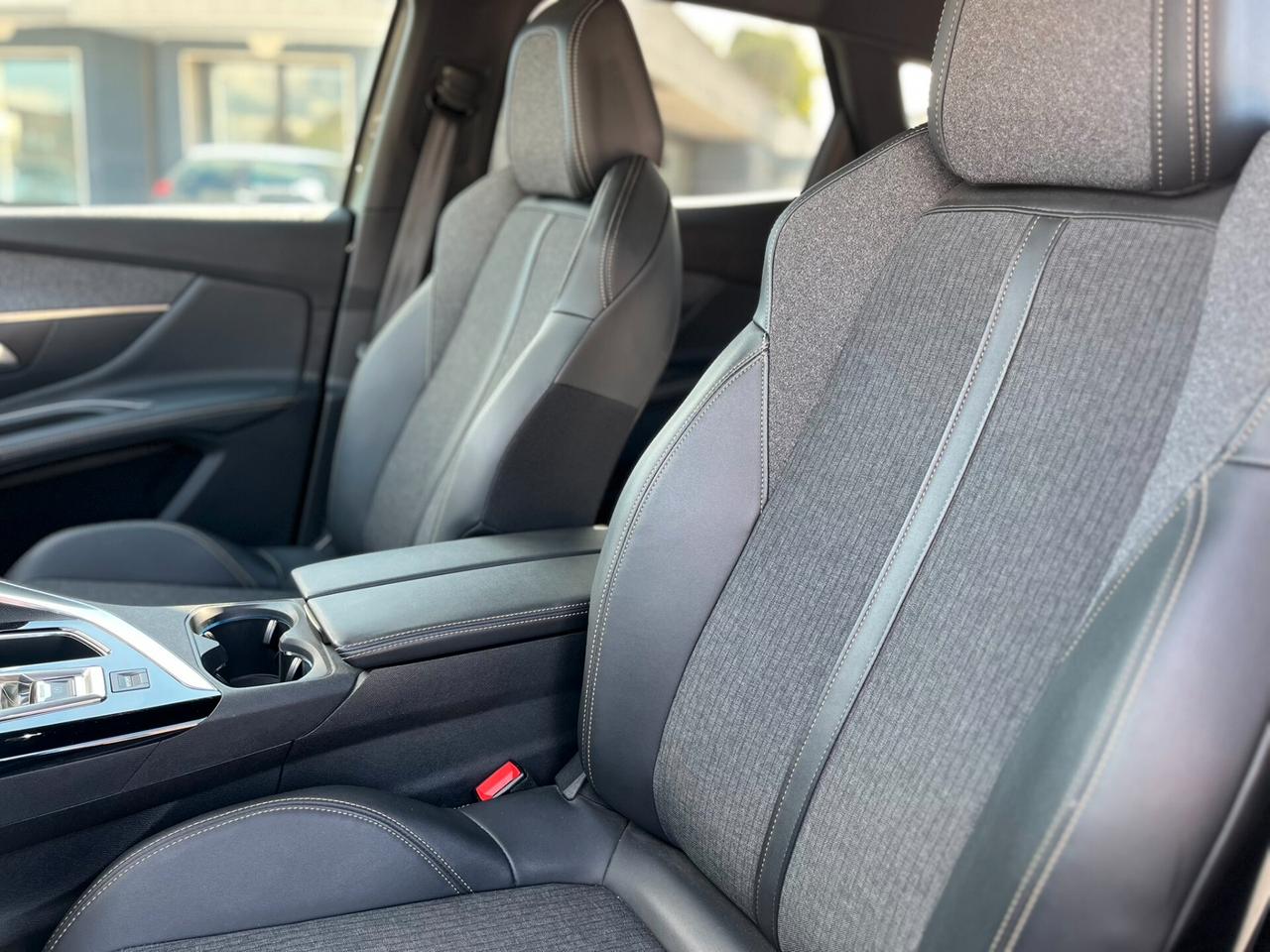 Peugeot 3008 BlueHDi 130 S&S EAT8 GT Line