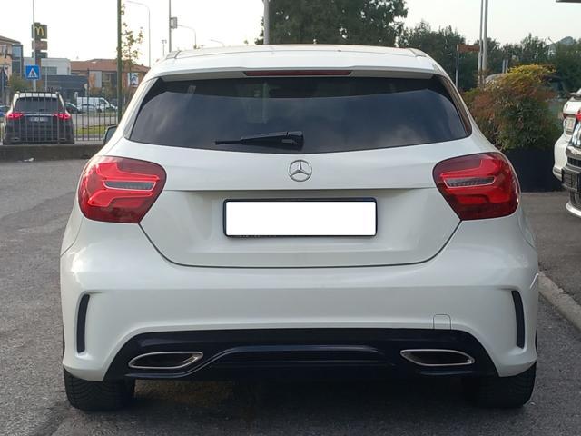 MERCEDES-BENZ A 200 d Automatic 4Matic Premium AMG TETTO LED CAMERA