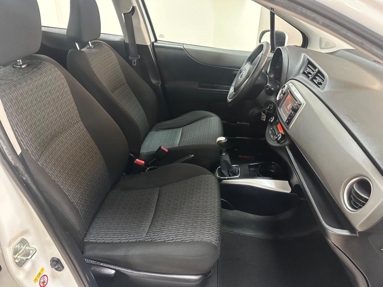 Toyota Yaris 1.0 5 porte Lounge