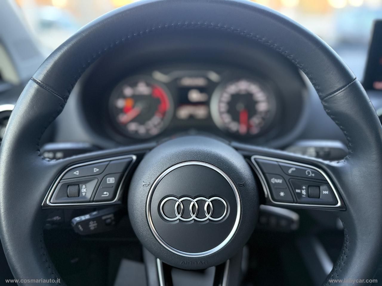 AUDI Q2 30 TDI S tronic Business Design