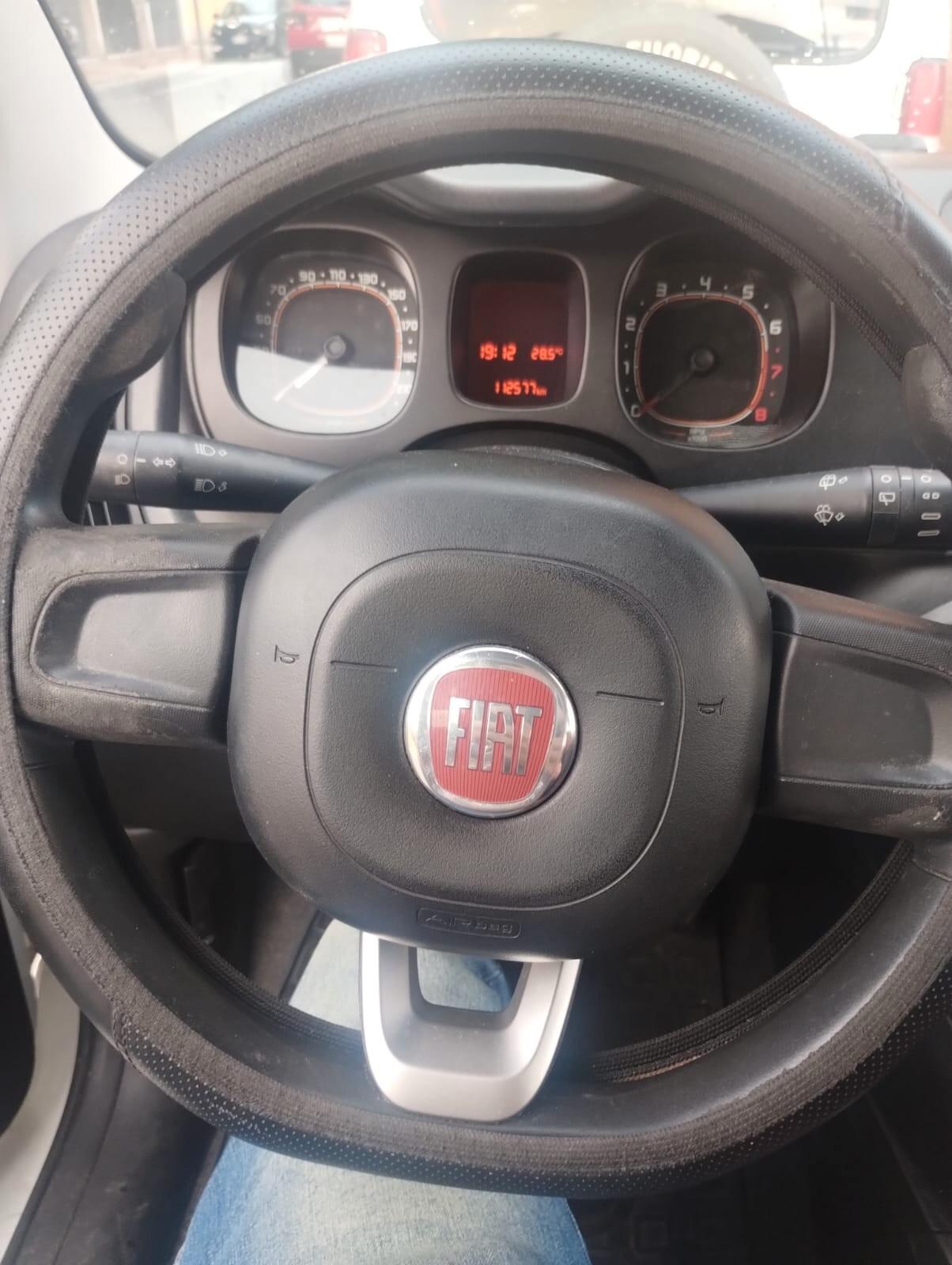Fiat Panda 0.9 TwinAir Turbo Natural Power Lounge