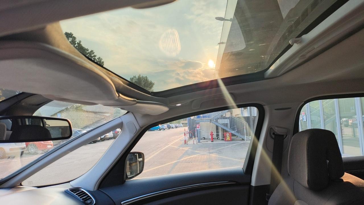 Renault Espace 7 posti