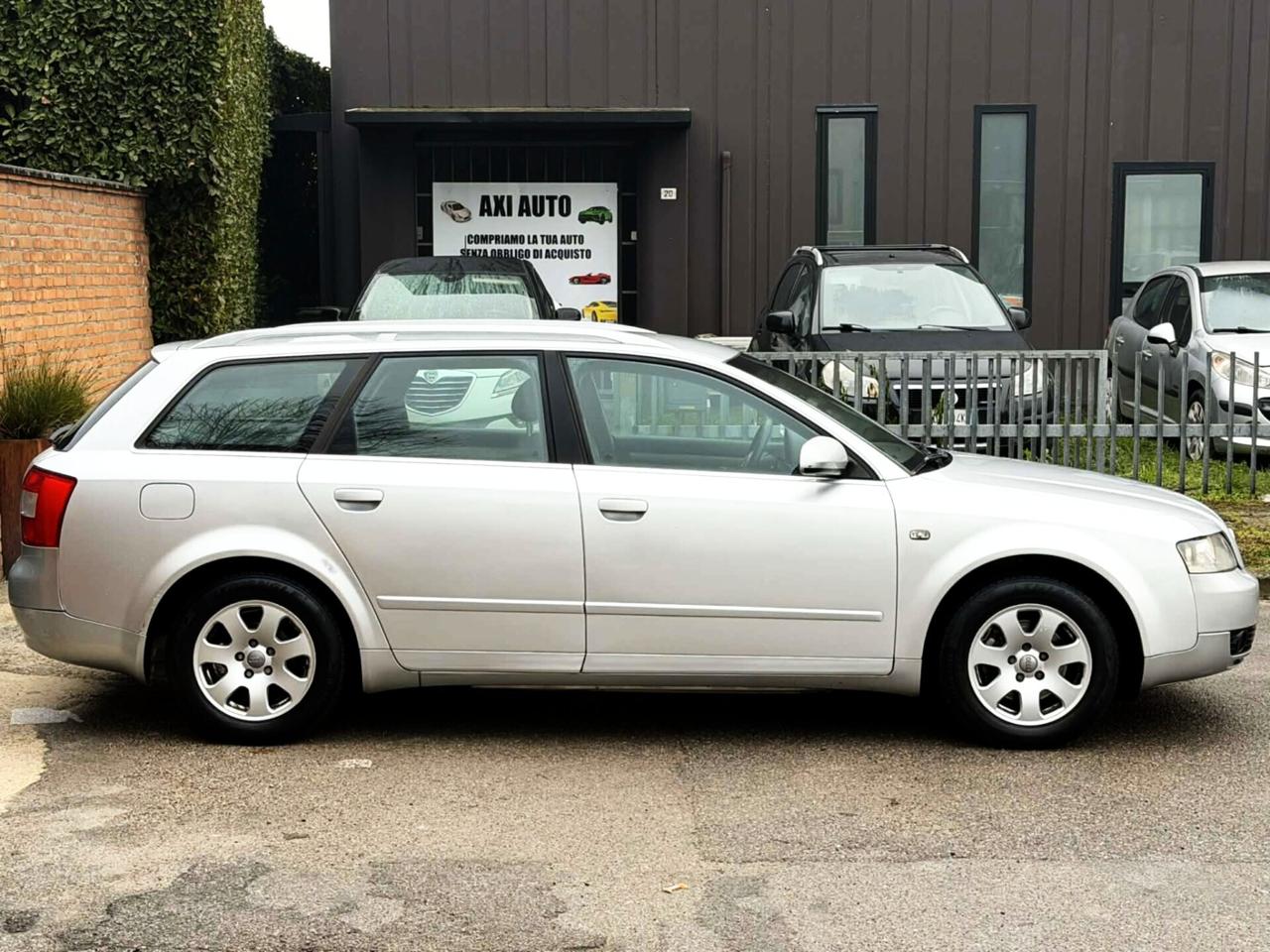 Audi A4 1.9 TDi 4x4 130cv-218.000km-U.Prop-2004