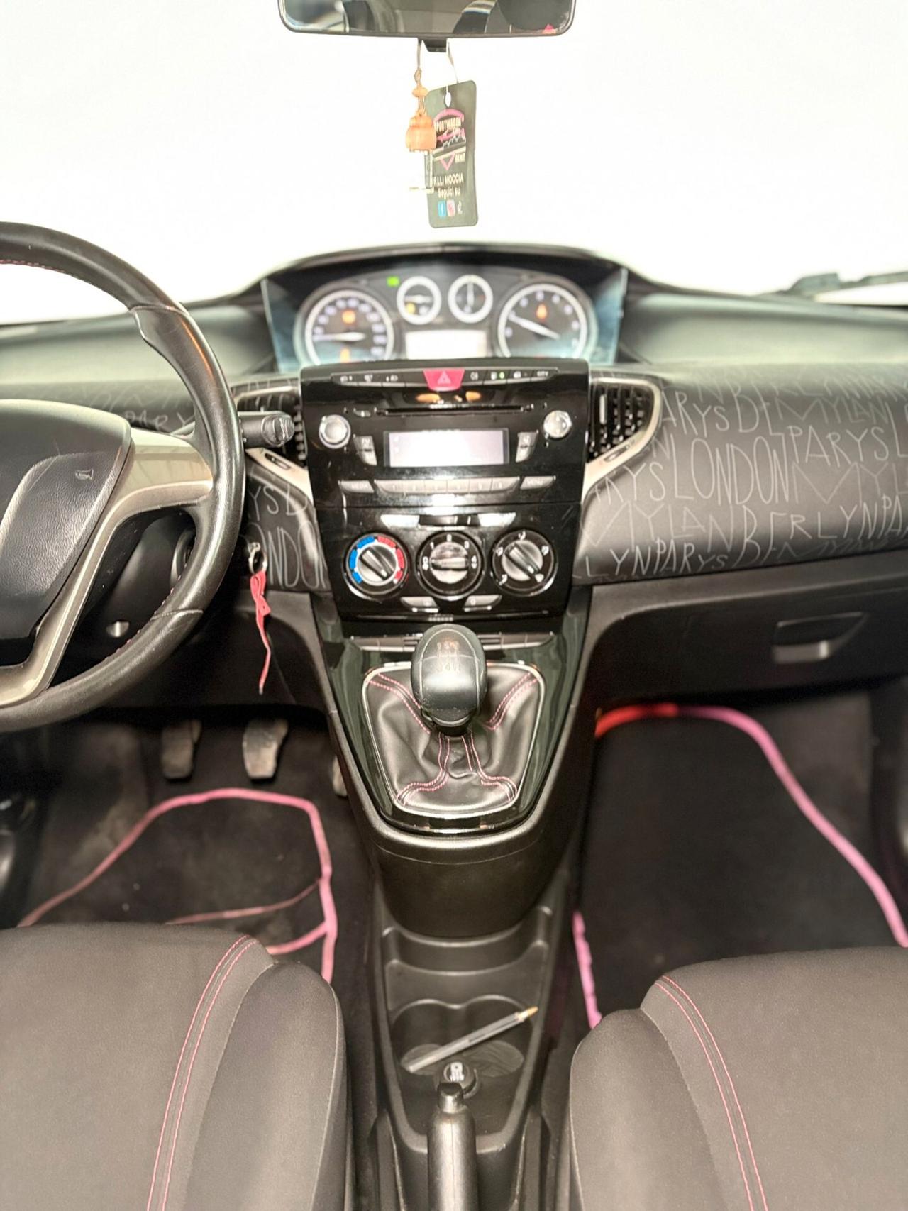 Lancia Ypsilon 1.2 69 CV 5 porte GPL Ecochic Gold