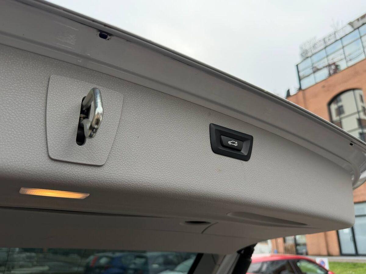 BMW Serie 3 Touring 318d Business Advantage auto BMW SERVICE!