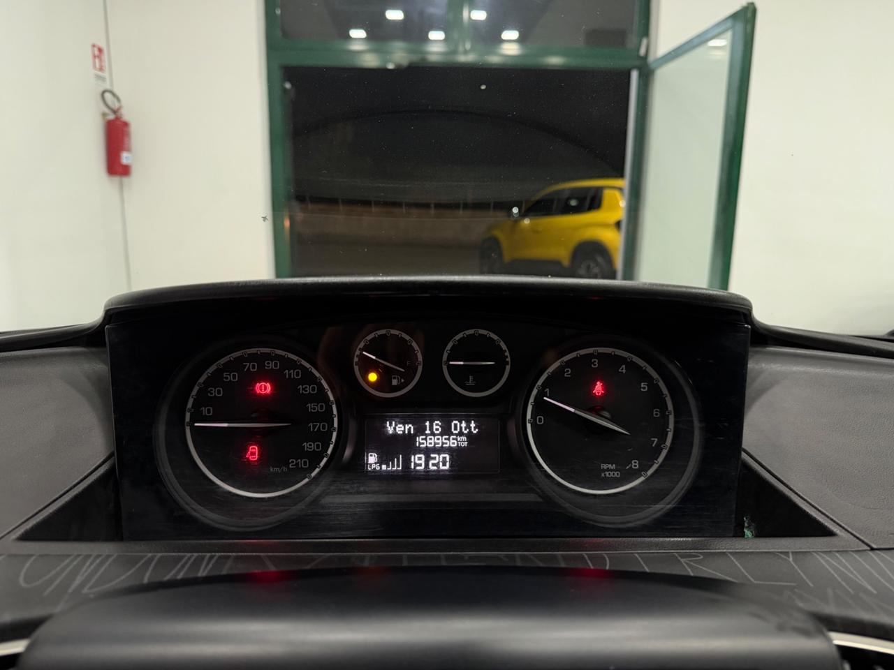 Lancia Ypsilon 1.2 69 CV 5 porte GPL Ecochic Elefantino