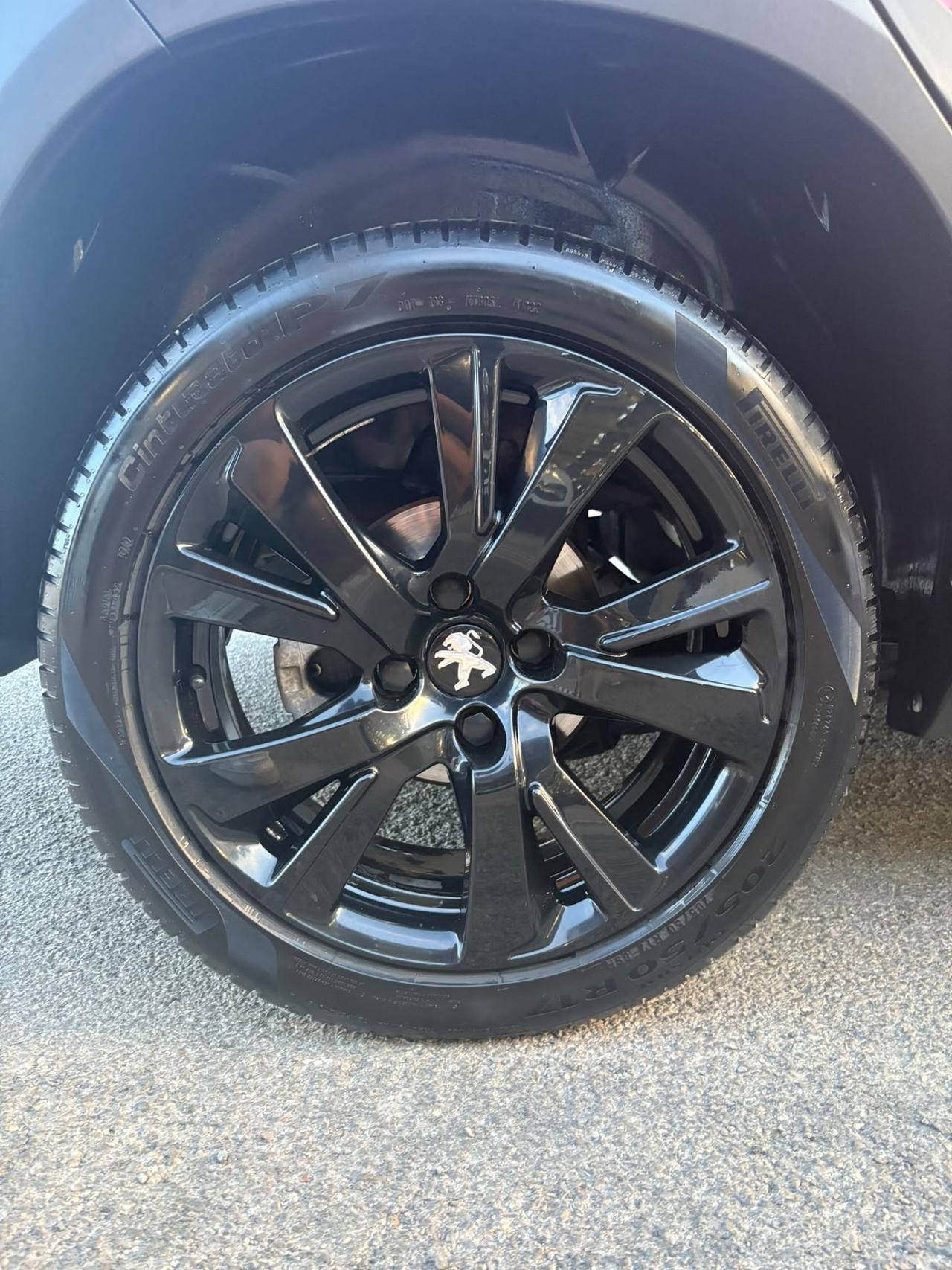 Peugeot 2008 BlueHDi GT Line Unipro 2016