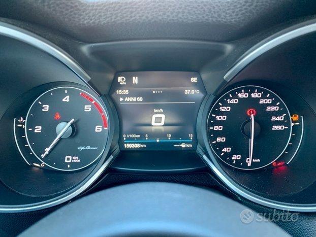 ALFA ROMEO Stelvio 2.2 TD 210 CV AT8 Q4 Super