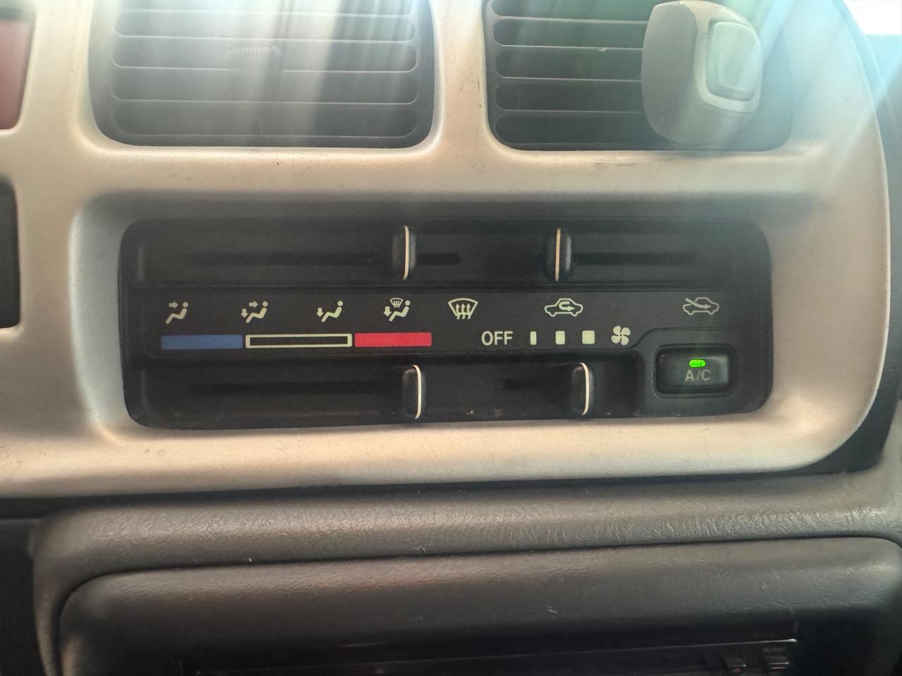 Suzuki Jimny 1.3i 16V cat 4WD JLX