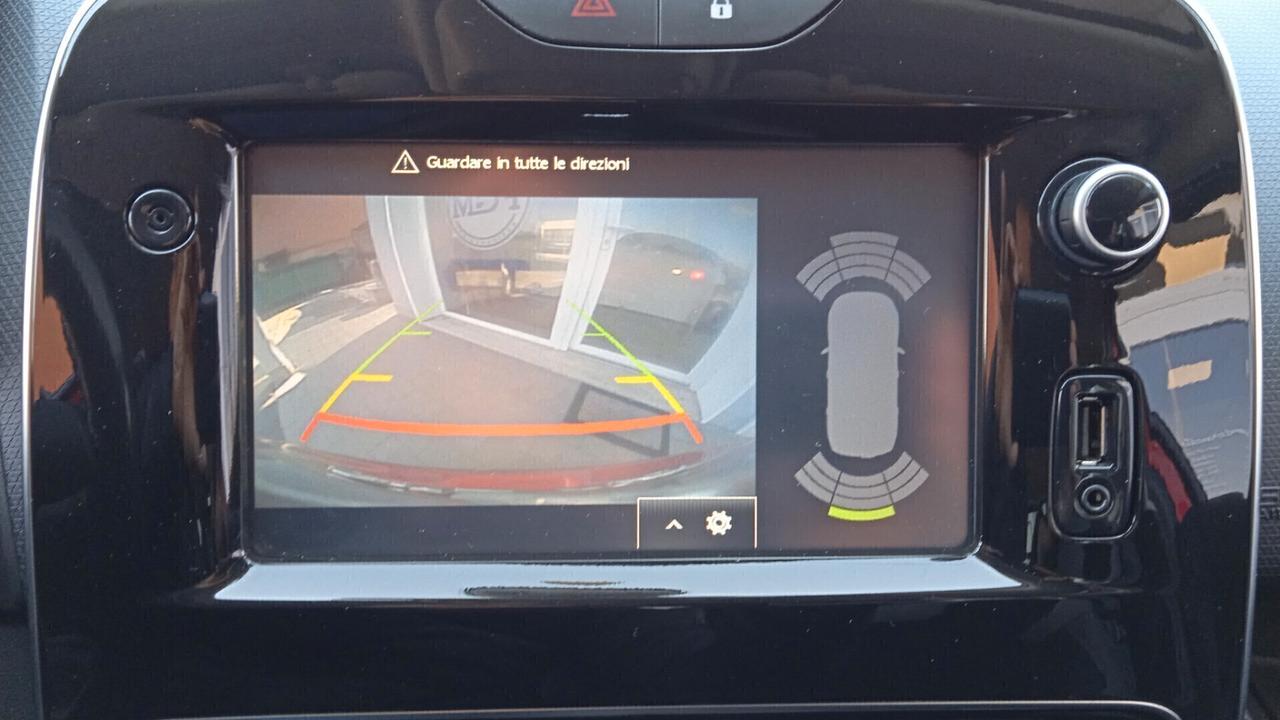 Renault Clio TCe 12V 90CV Start&Stop 5 porte Energy Intens