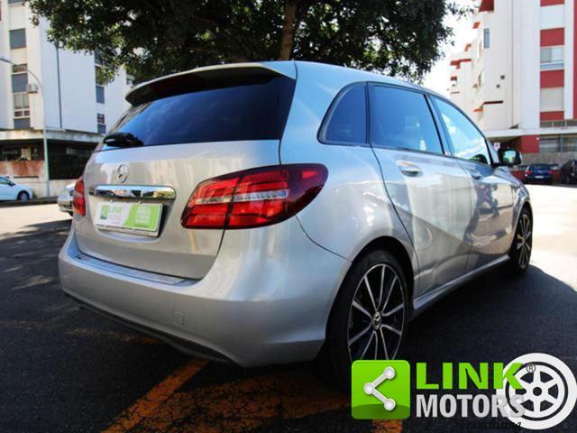 MERCEDES-BENZ B 180 d Premium