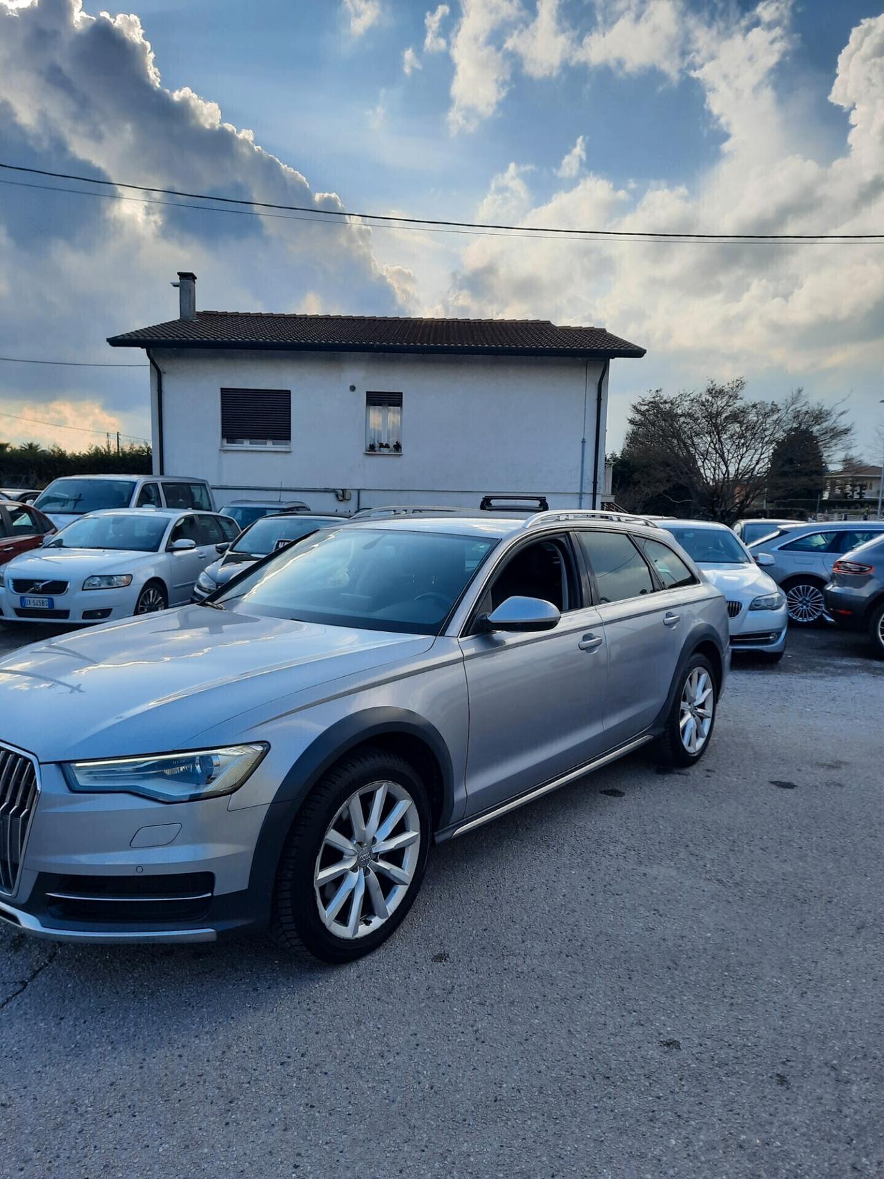 Audi A6 allroad 3.0 TDI 218 CV S tronic Business Plus