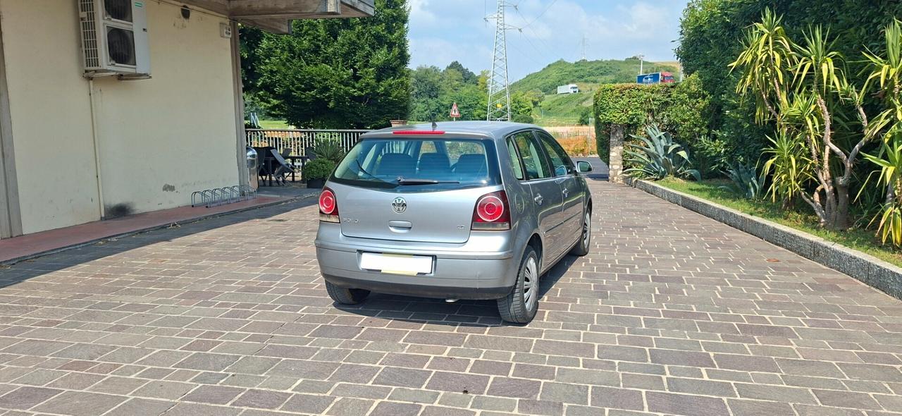 Volkswagen Polo 1.2/70CV 12V 5p. Comfortline