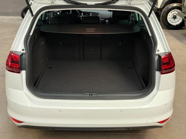 VOLKSWAGEN Golf Variant 1.4 TGI DSG Highline BlueMotion