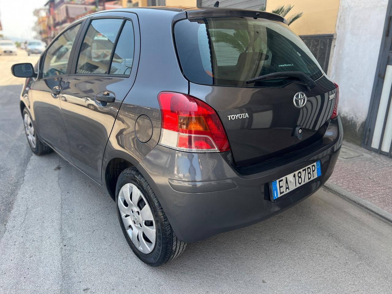 Toyota Yaris 1.0 Benzina – Anno 2011