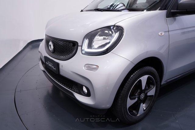 SMART ForFour 1.0 70cv Passion #Navy #Led