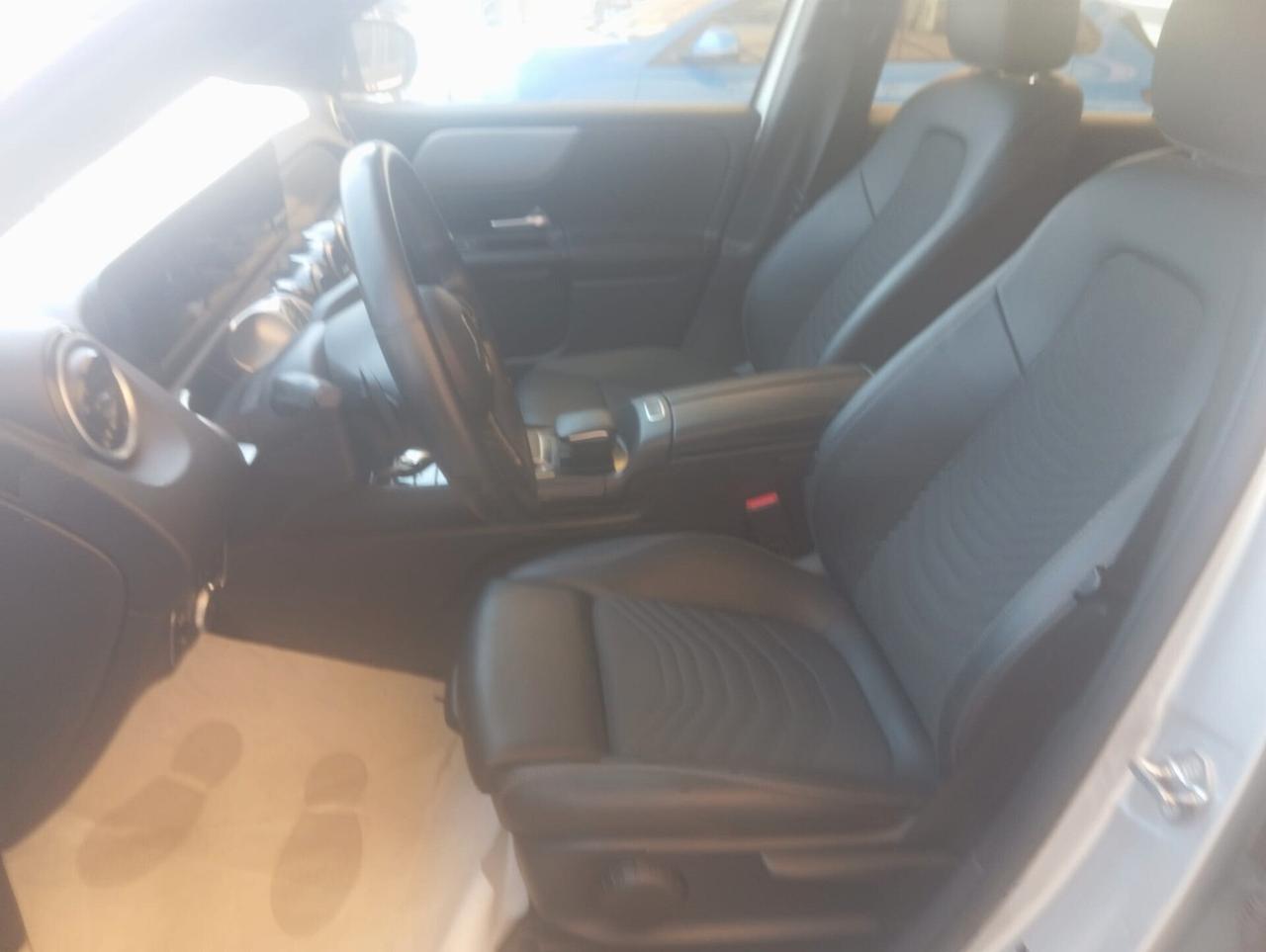 Mercedes-benz GLB 220 d Automatic 4Matic Sport (Garanzia 24-mesi?)