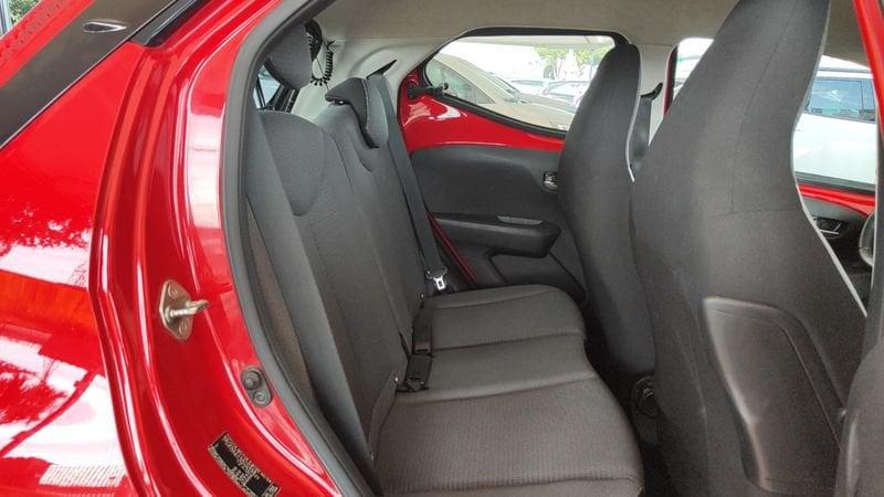Toyota Aygo 1.0 VVT-i x-play MMT