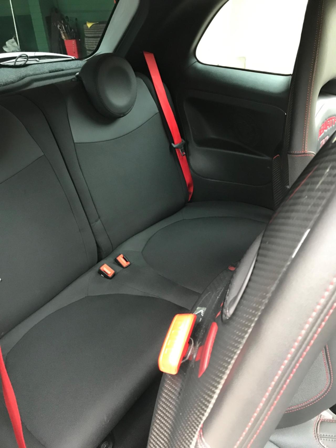 Abarth 595 1.4 Turbo T-Jet 180 CV Esseesse