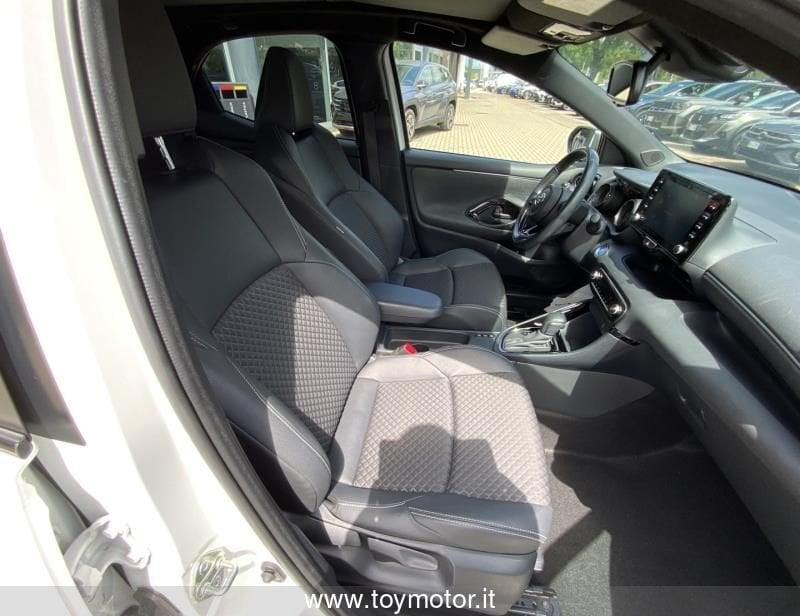 Toyota Yaris 4ª serie 1.5 Hybrid 5 porte Lounge