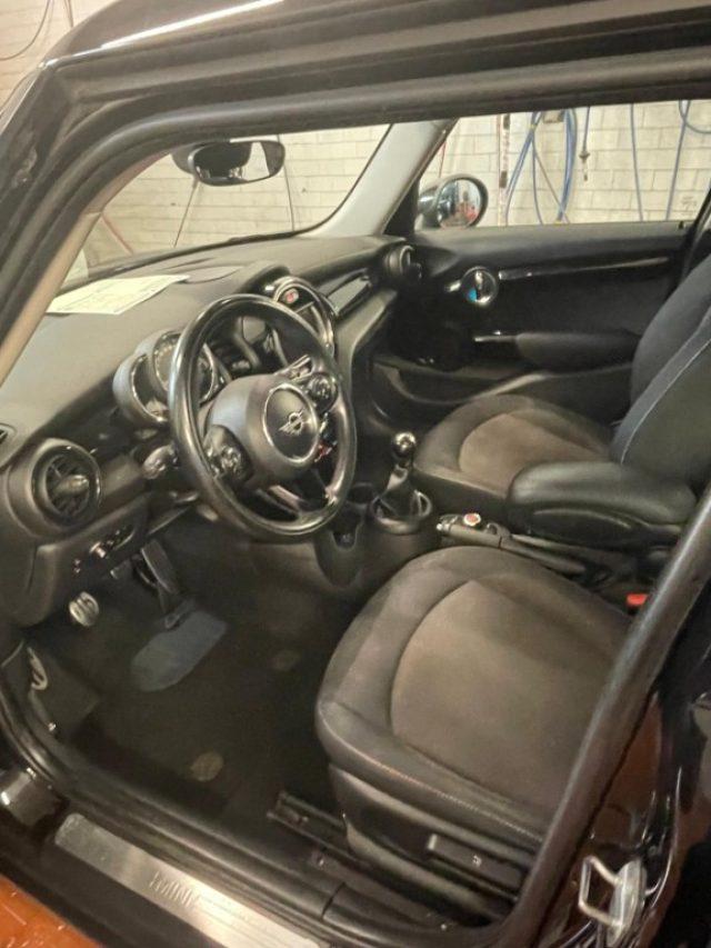MINI Cooper D 1.5 Cooper D 5 porte