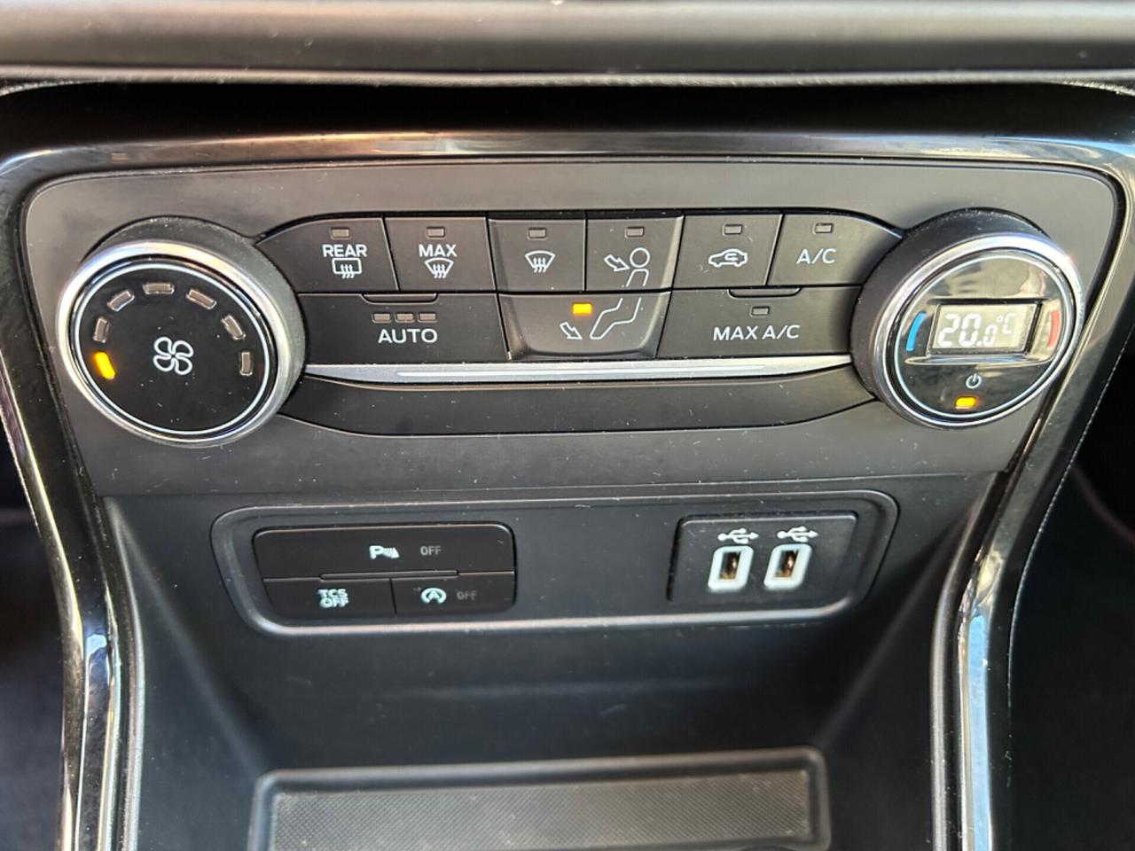 Ford EcoSport ST- Line