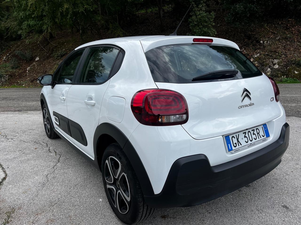 Citroen C3 BlueHDi 100 S&S Shine Pack