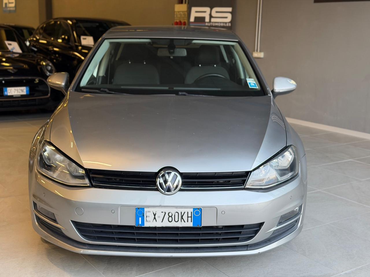 Volkswagen GOLF 2.0 TDI 5P. HIGHLINE KMCERT