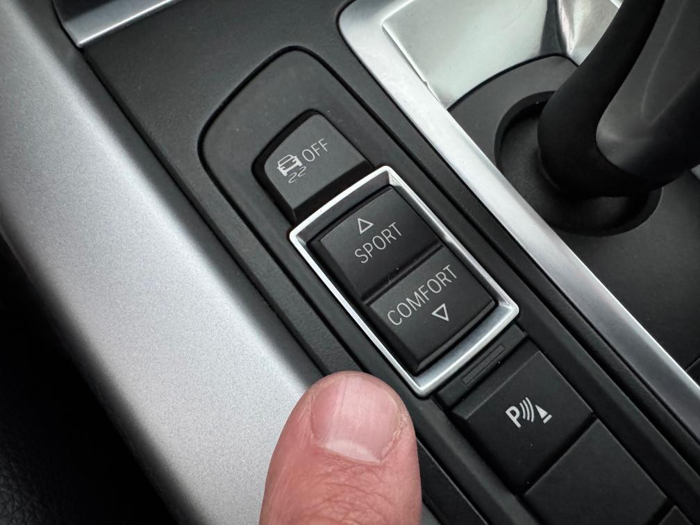 BMW X5 xdrive25d 218 CV Navi Led Dvd Uniprop