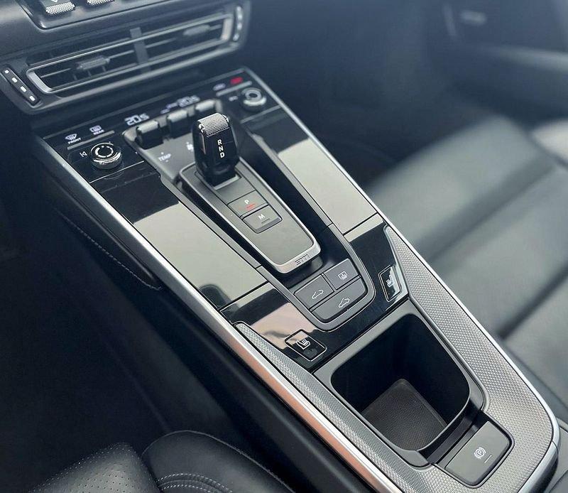 Porsche 911 Carrera 4S