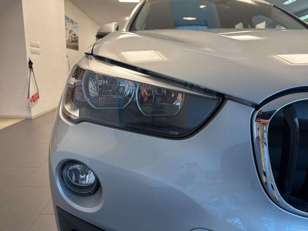 BMW X1 18 d Advantage xDrive