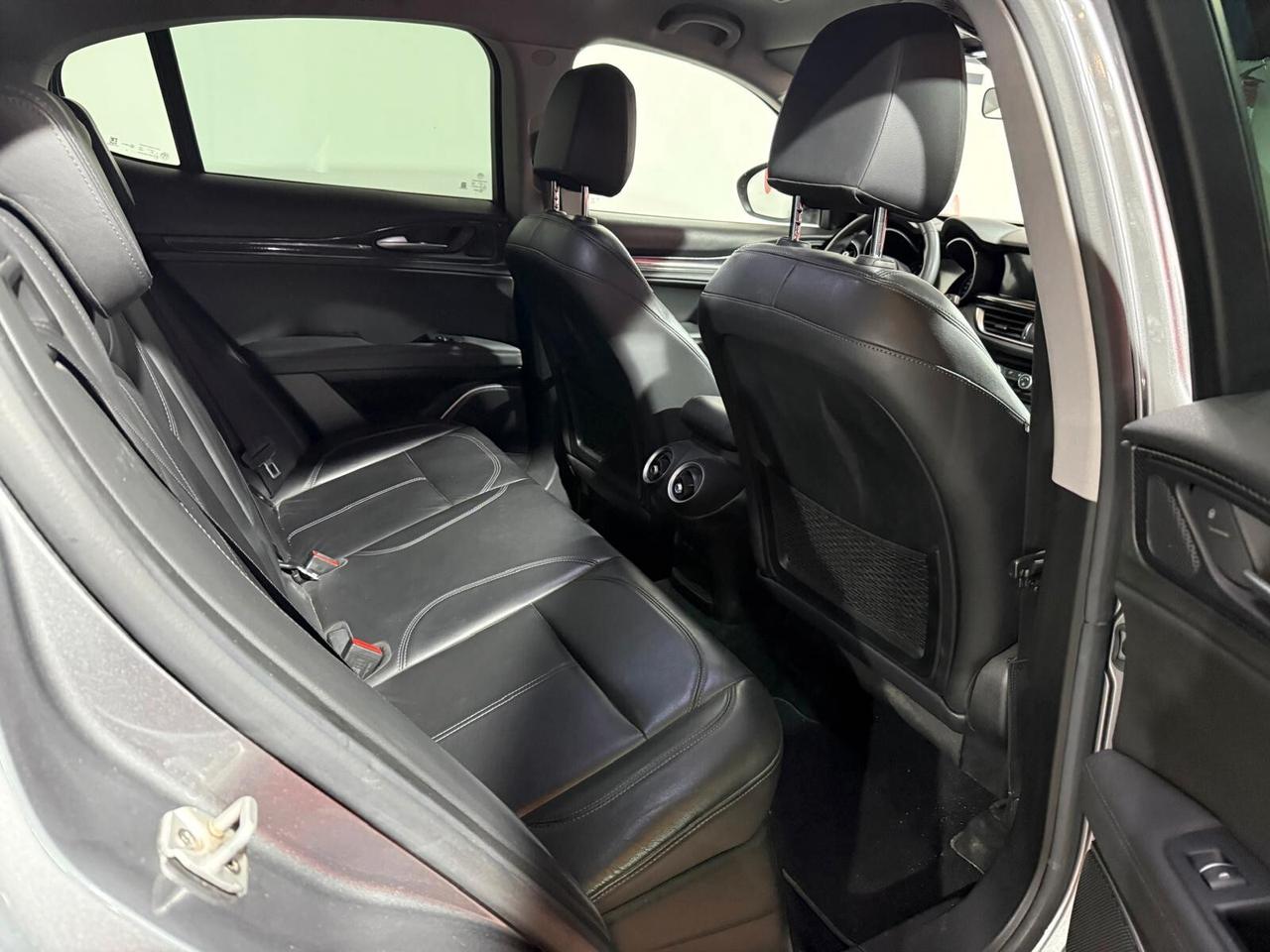 Alfa Romeo Stelvio 2.2 Turbodiesel 210 CV AT8 Q4 Super