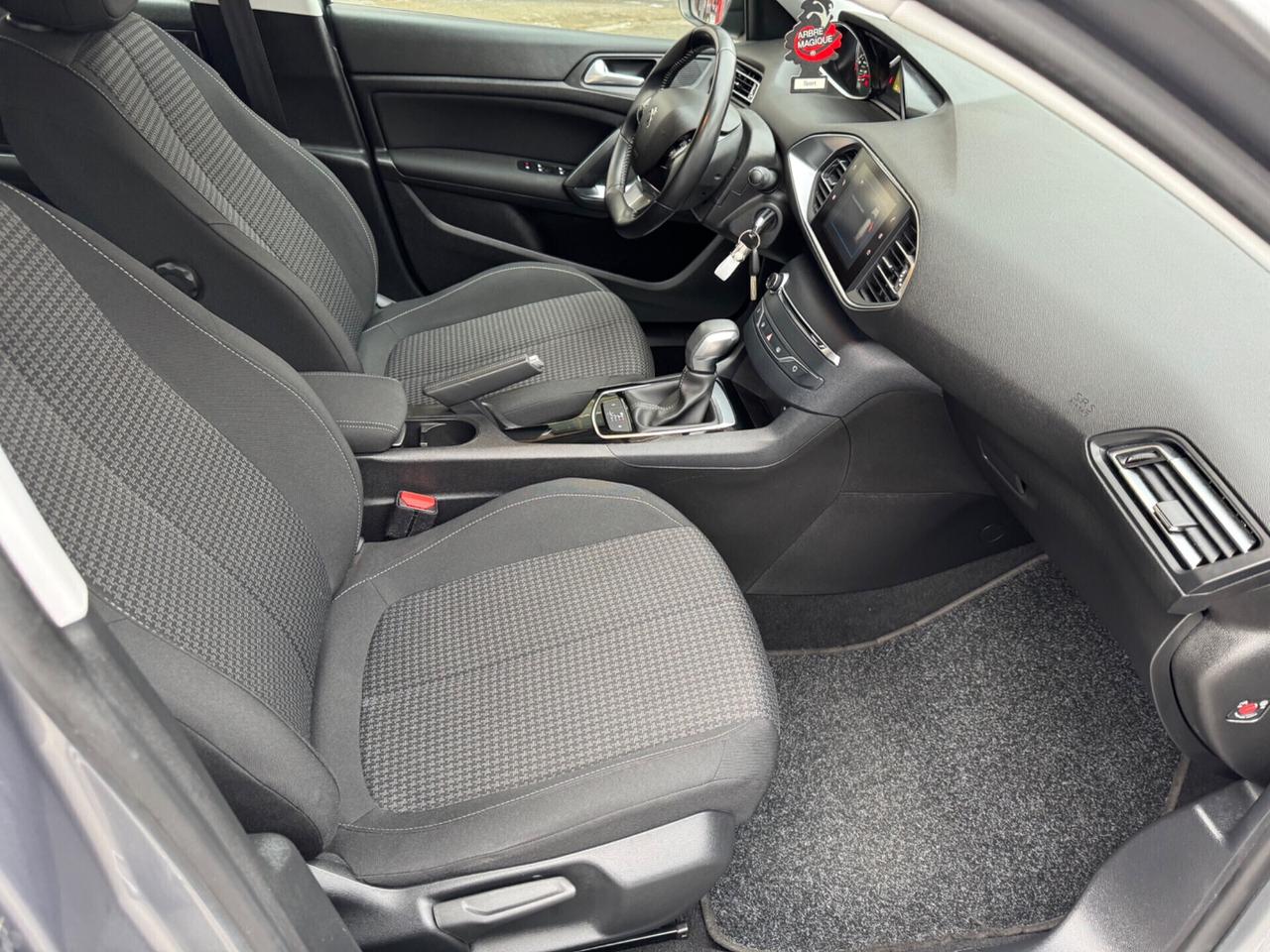 PEUGEOUT 308 1.6 HDI AUTOMATICO 120CV