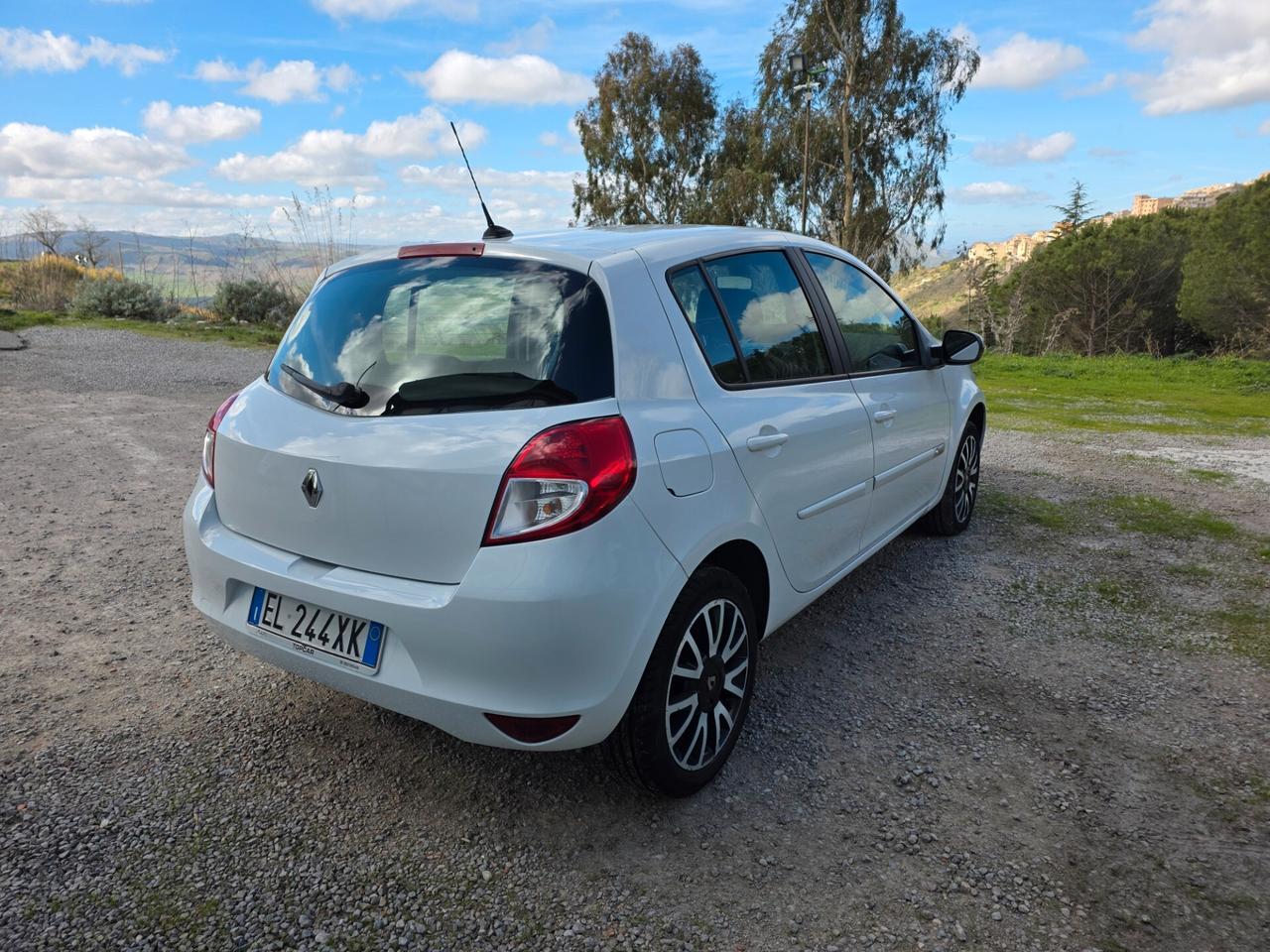 Renault Clio 1.5 dCi 90CV 5 porte Live!