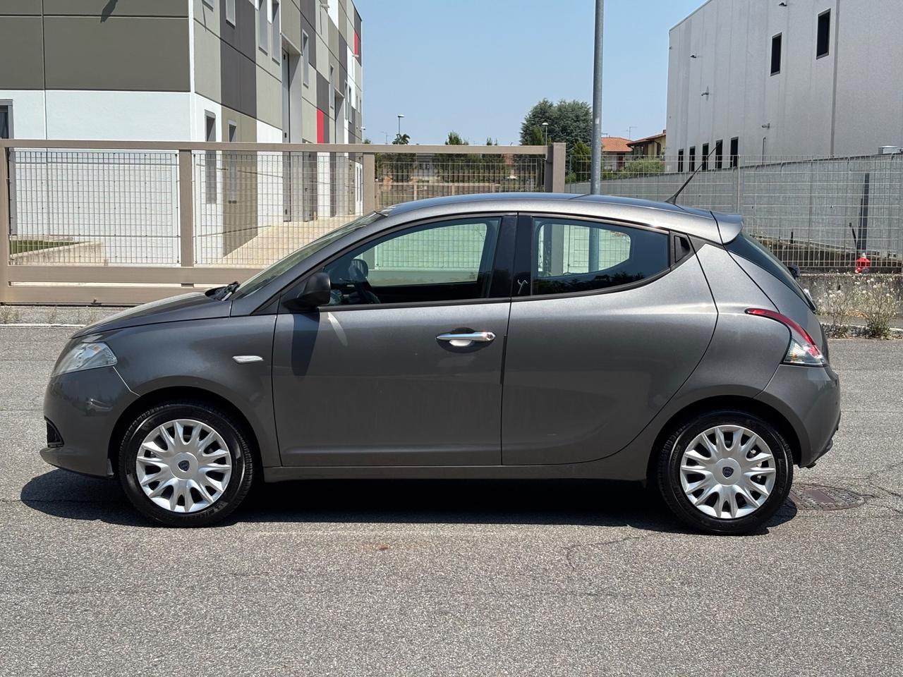 Lancia Ypsilon 1.2 69 CV GPL, VALIDO FINO AL 2036, UNI PRO