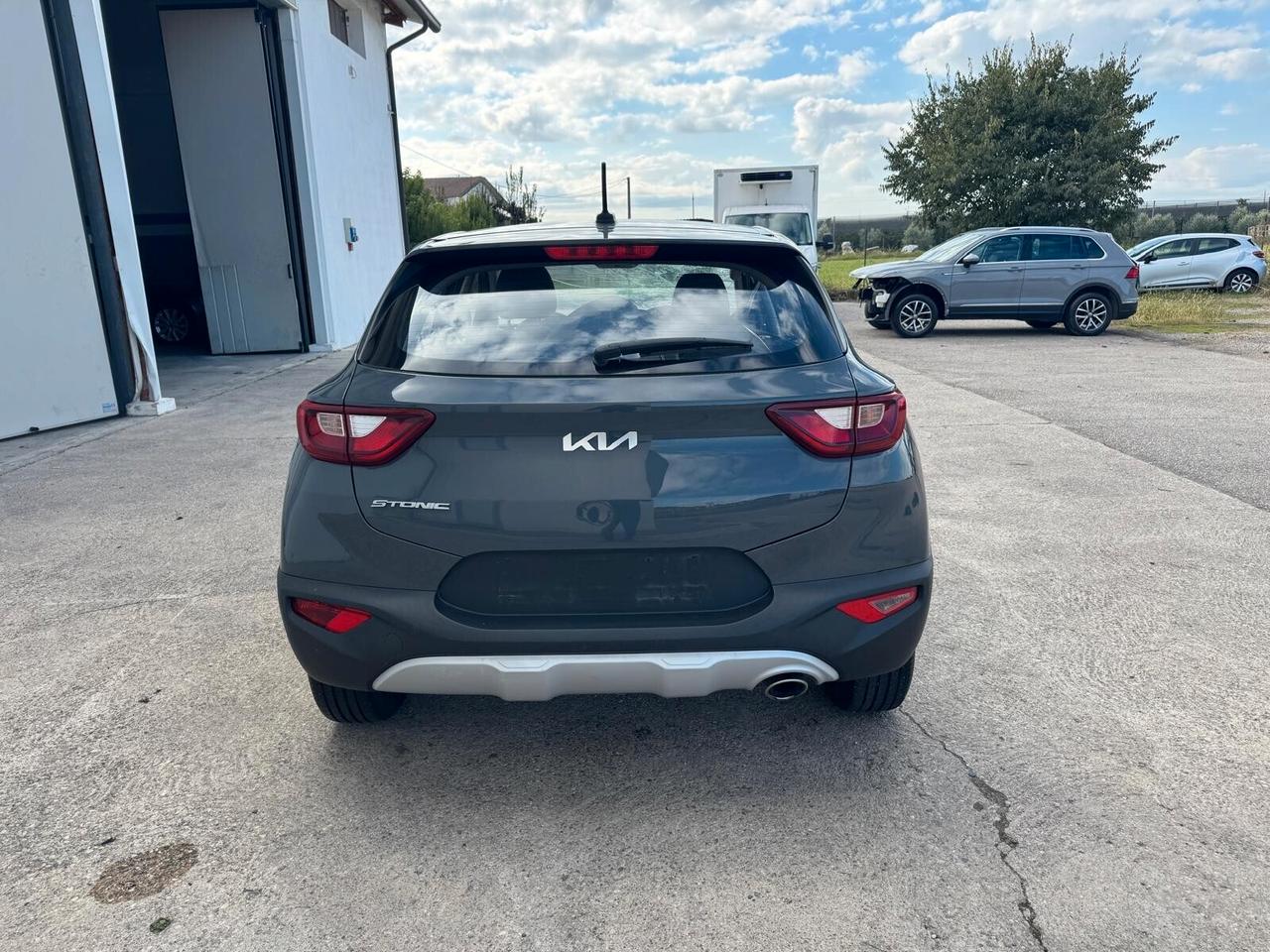 Kia Stonic 1.2 dpi Urban 84cv START INCIDENTATA