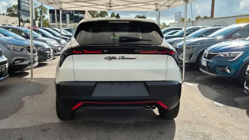 Alfa Romeo Junior 1.2 136 CV Hybrid eDCT6 Speciale - KM0 2025