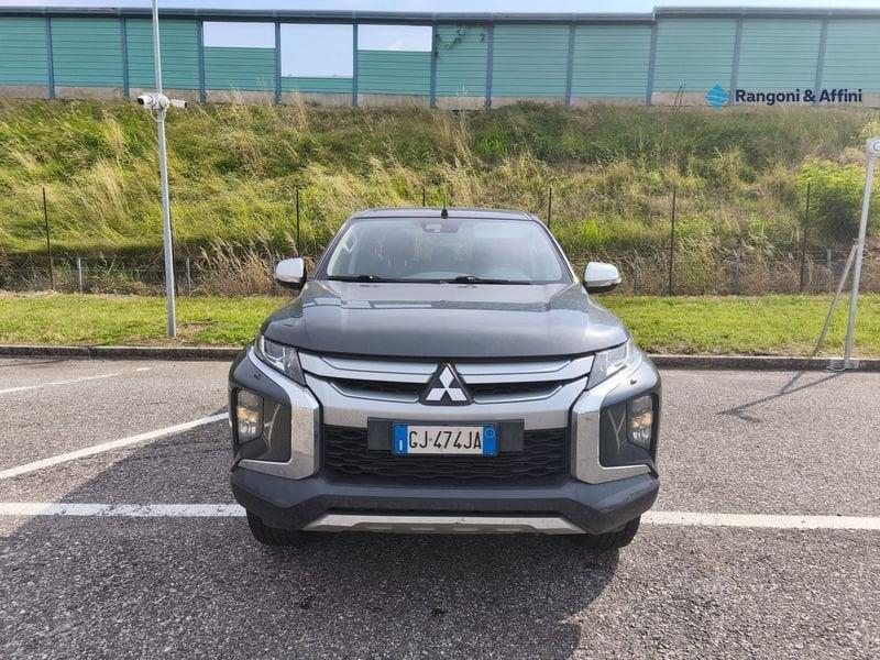 Mitsubishi L200 2.3 D Club Cab 4x4 Easy Select Inform