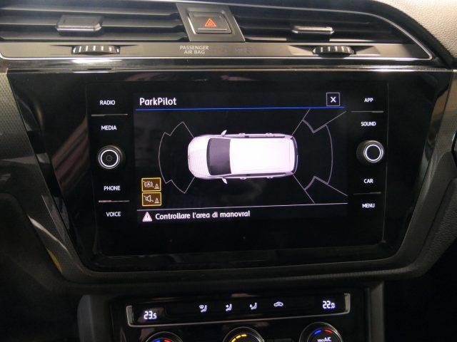 VOLKSWAGEN Touran 1.5 TSI ACT DSG Business BlueMotion Technology