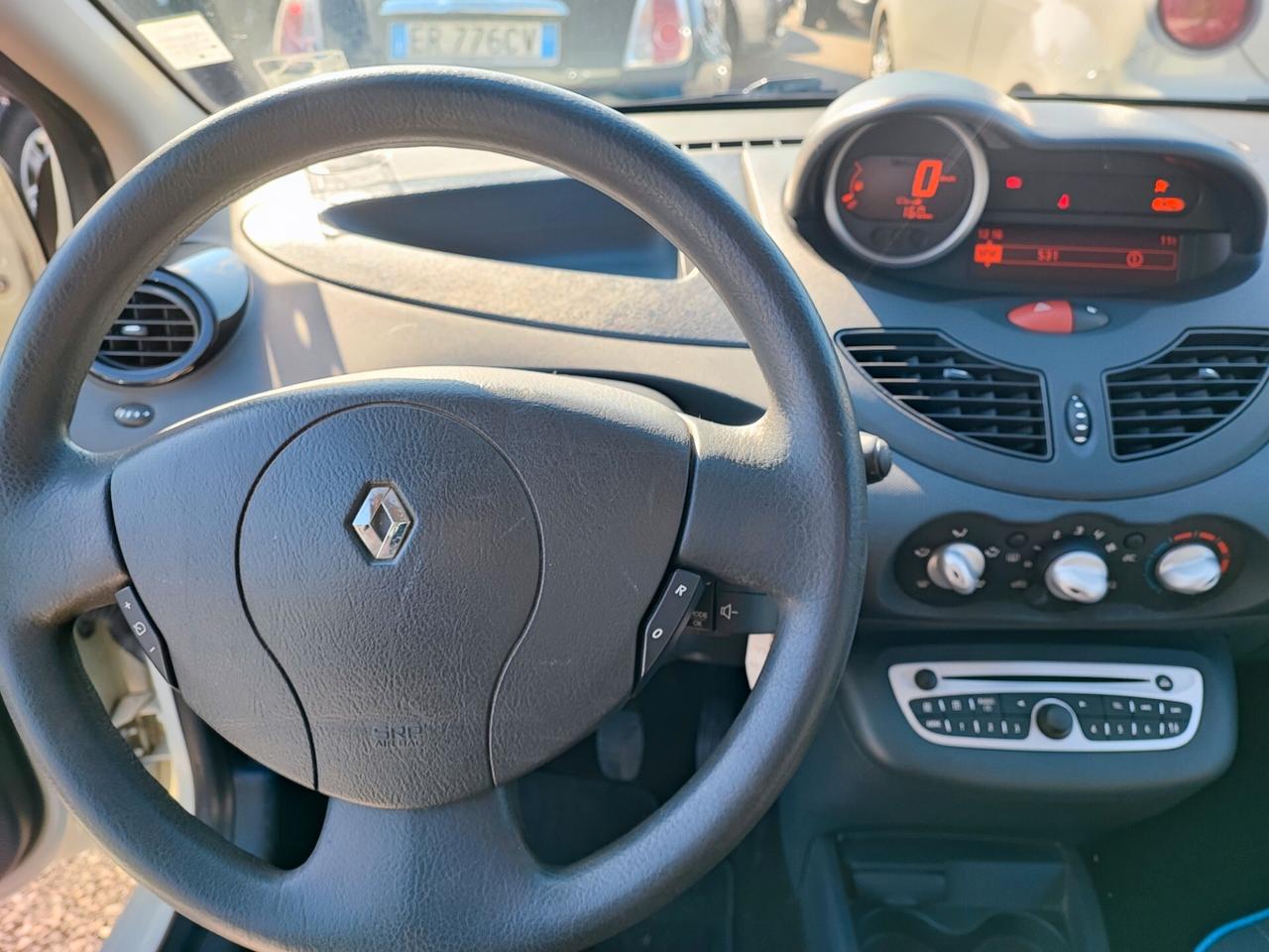 Renault Twingo 1.2 16V Live