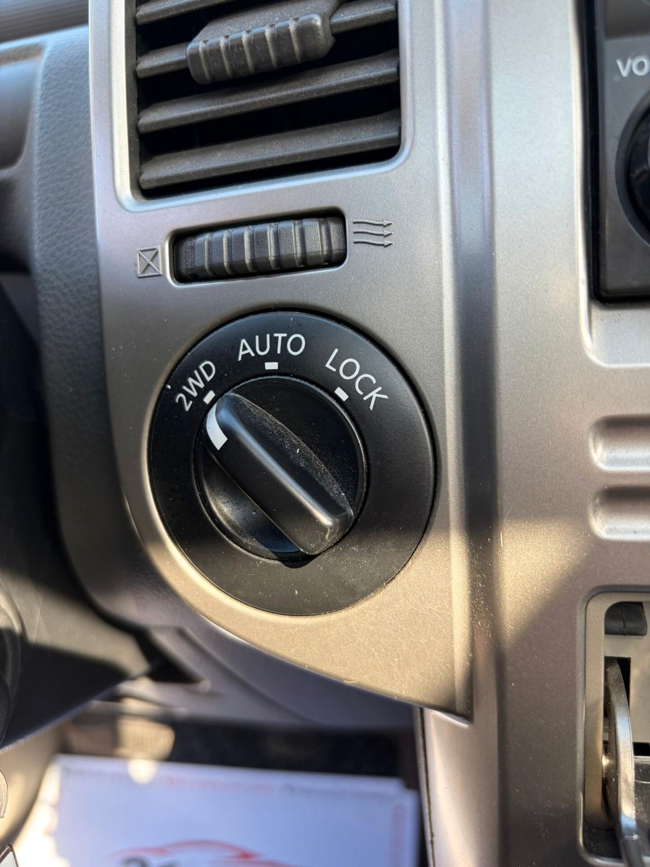 Nissan X-Trail 2.2 dCi Elegance